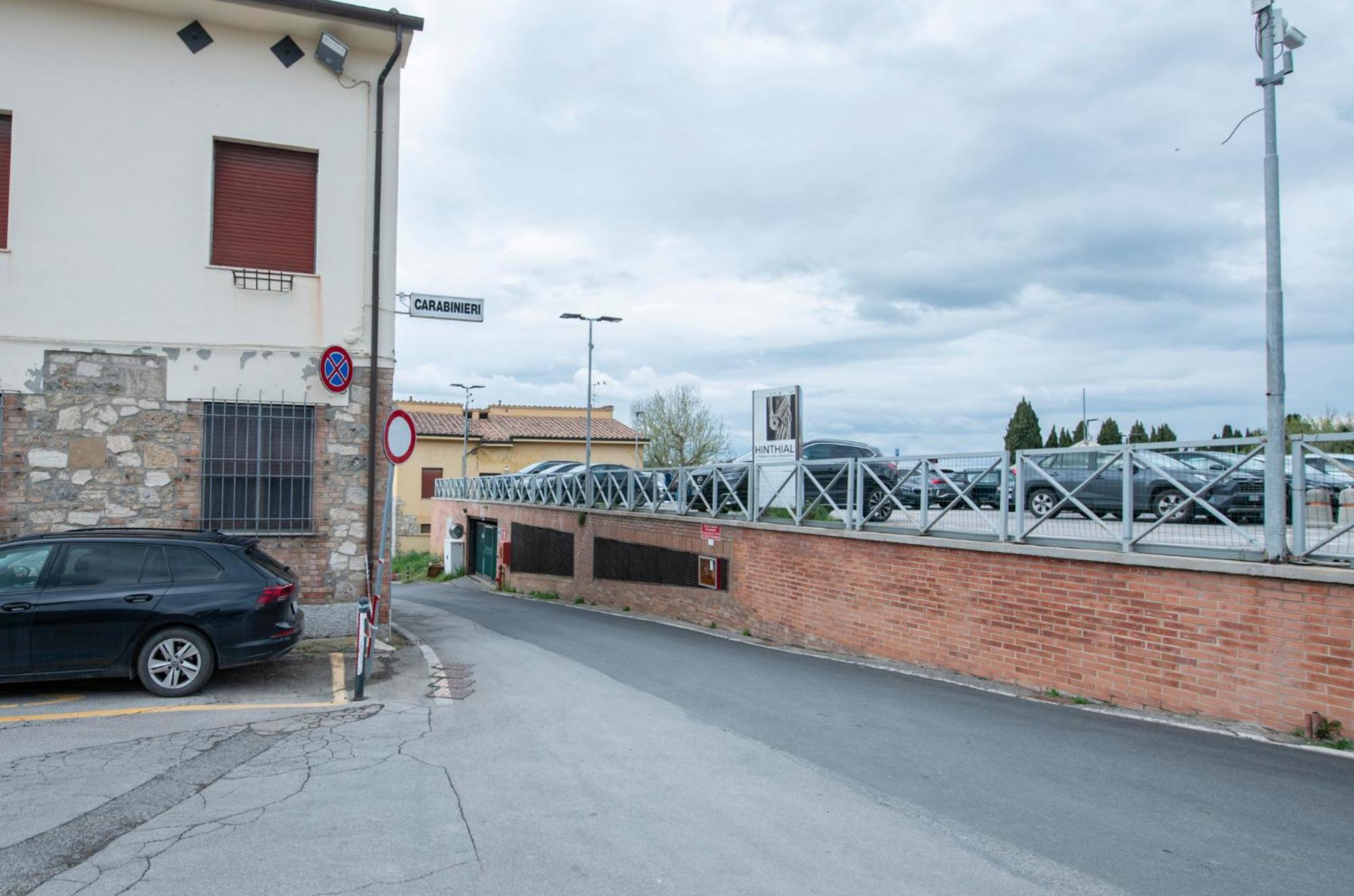 Bellavista Free Parking City Center San Gimignano Exterior foto